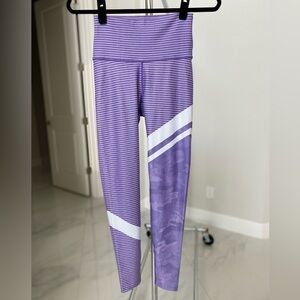Wear It To Heart Purple and white leggings size small WITH